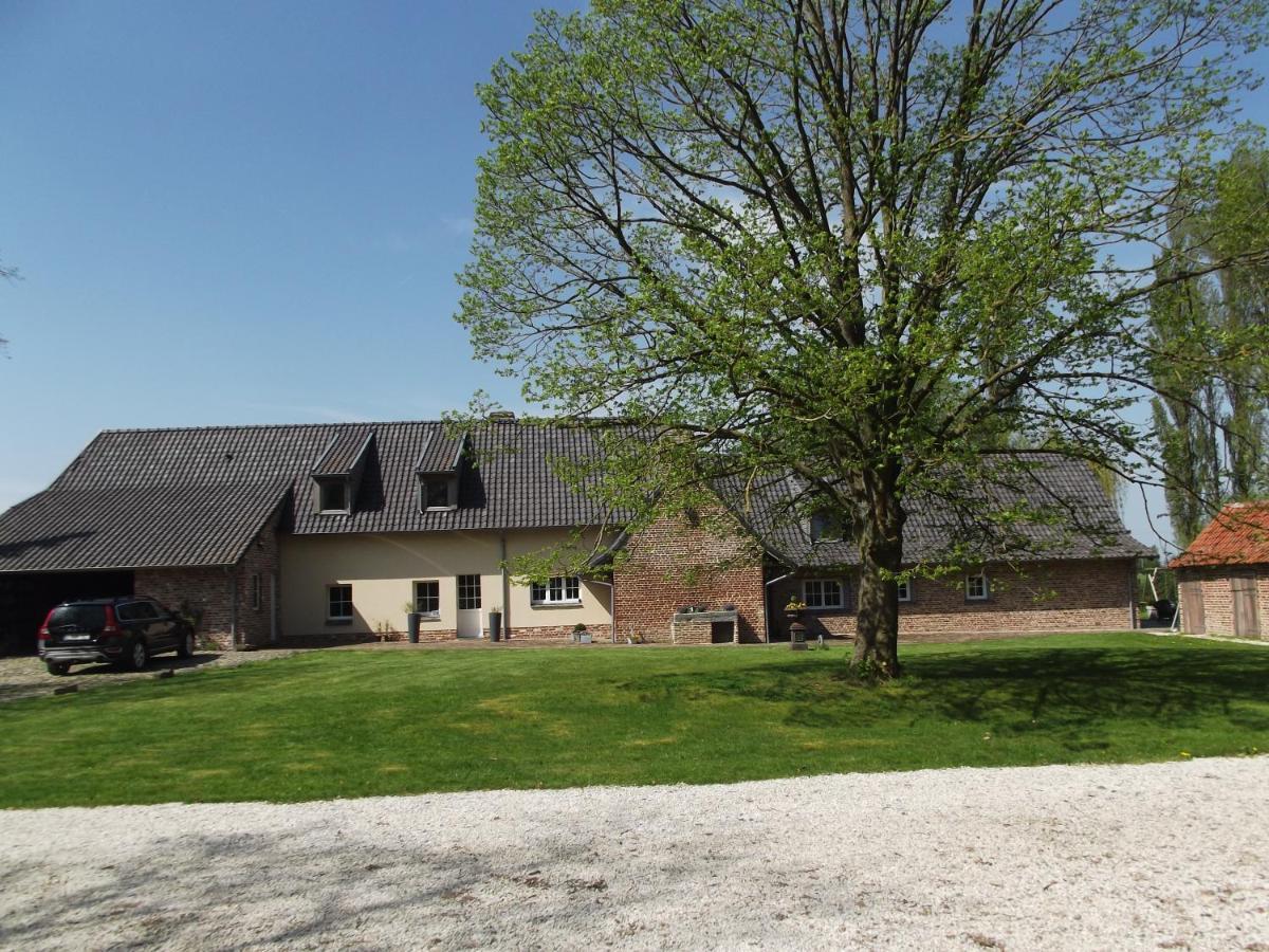 Au Bonheur Frontalier Bed and Breakfast Steenvoorde Exteriör bild