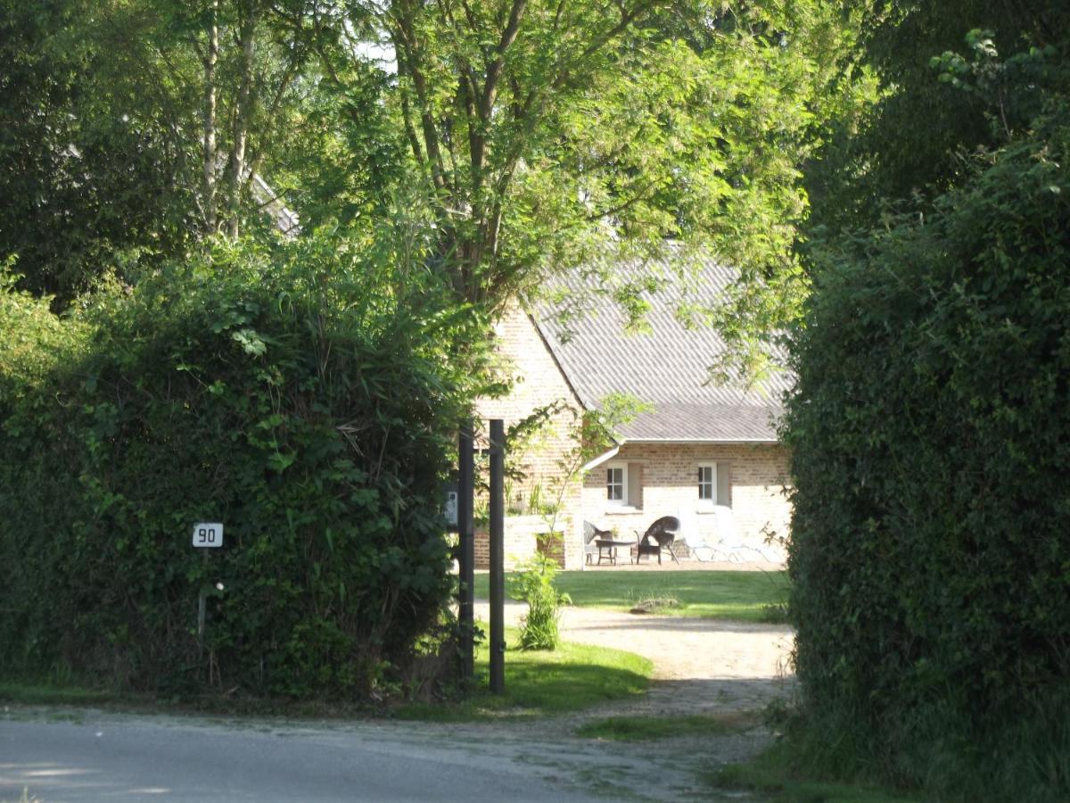 Au Bonheur Frontalier Bed and Breakfast Steenvoorde Exteriör bild