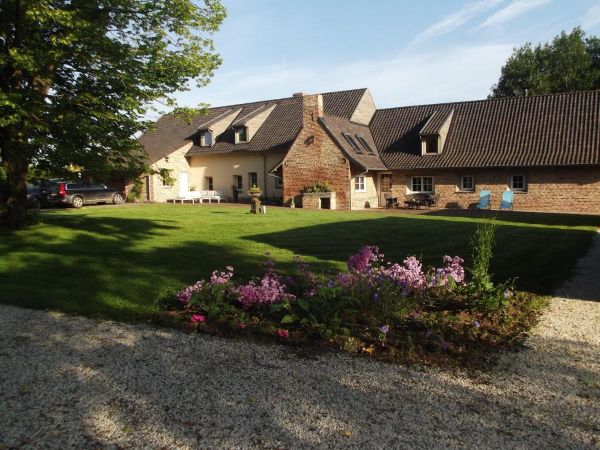 Au Bonheur Frontalier Bed and Breakfast Steenvoorde Exteriör bild